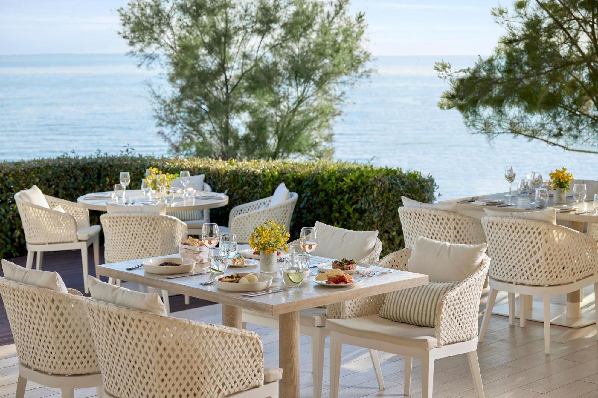 Ikos Olivia Hotel Gerakini Buitenkant foto